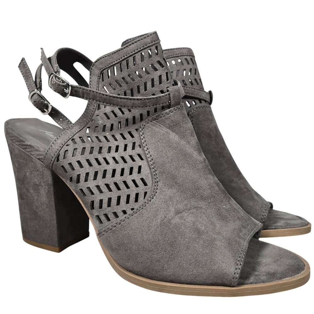 American Eagle Gray Suede Cutout Block Heel Peep Toe Ankle Boots Size 9.5‎
